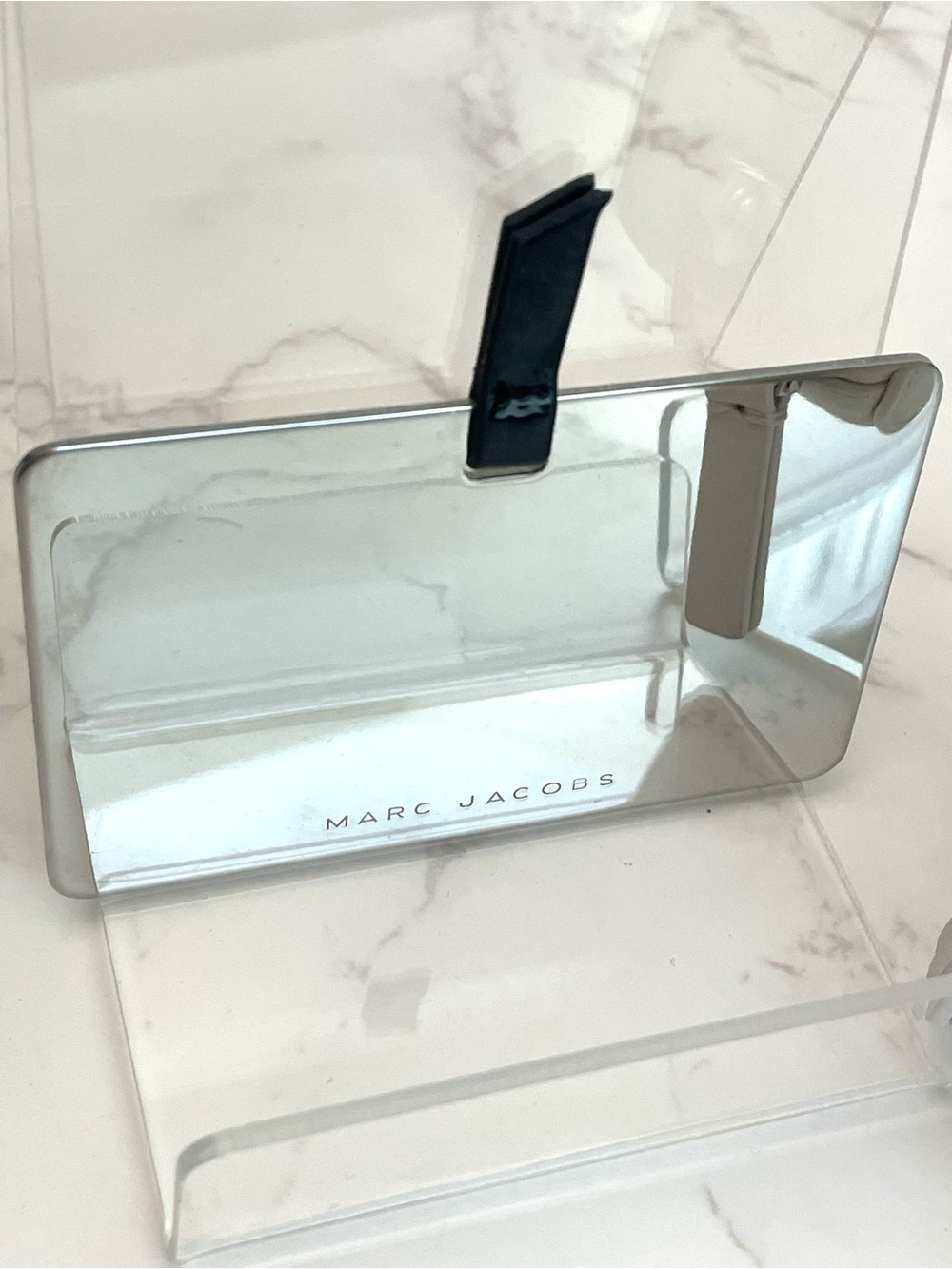 Marc Jacobs x The Wizard of Oz Leather Coin Pouch / Bag Charm NWT & MJ Mirror - Picture 4 of 11